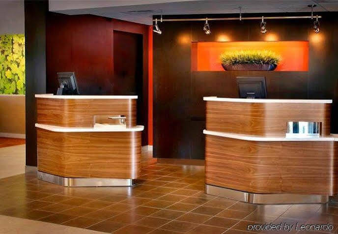 คอร์ตยาร์ด โพห์คีปซี Hotel โพห์คิปซี ภายนอก รูปภาพ