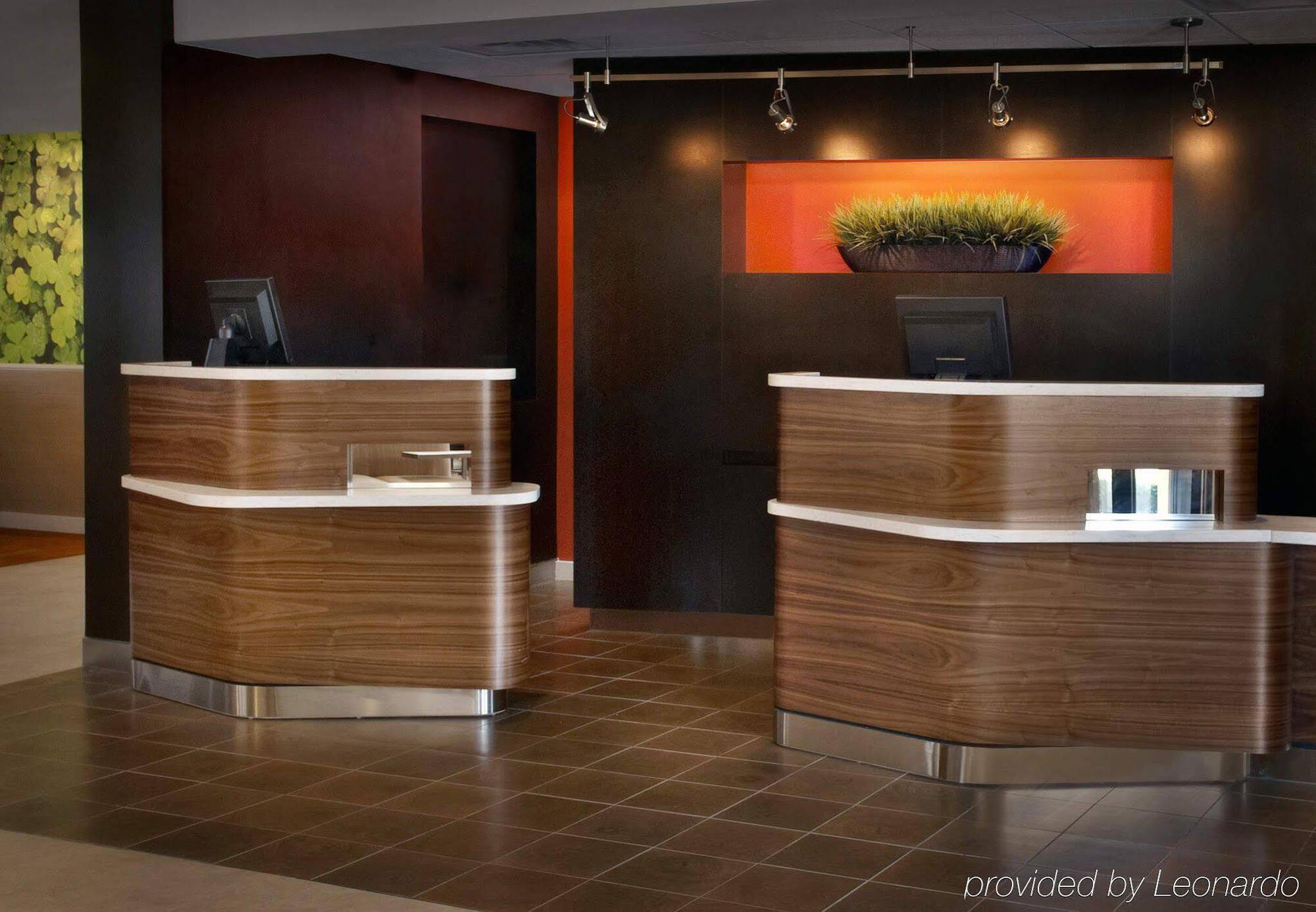 คอร์ตยาร์ด โพห์คีปซี Hotel โพห์คิปซี ภายนอก รูปภาพ